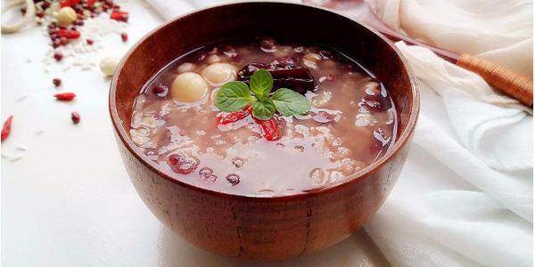 绿豆薏米大枣粥的做法