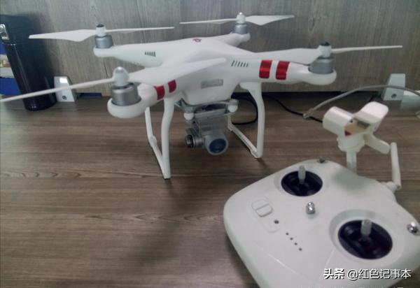 有无人机在我家院子上空飞（无人机飞到我家院子上空 可以击落吗）