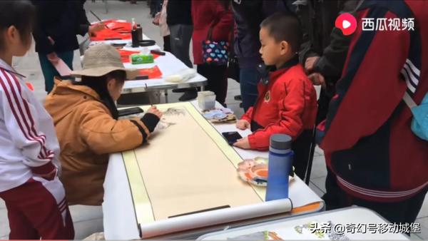 表演图片简笔画(表演舞台简笔画)