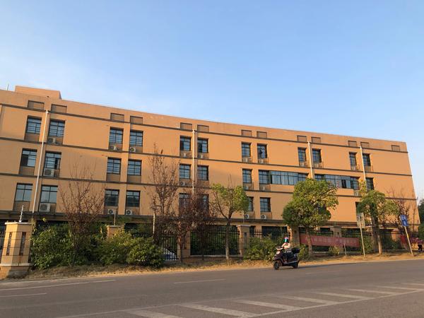 渣男会十指相扣牵手吗（渣男会十指相扣牵手吗）