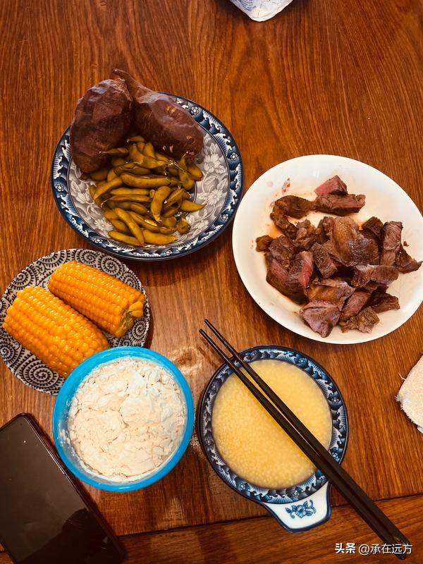 300大卡相当于几碗米饭（500大卡相当于几碗米饭）