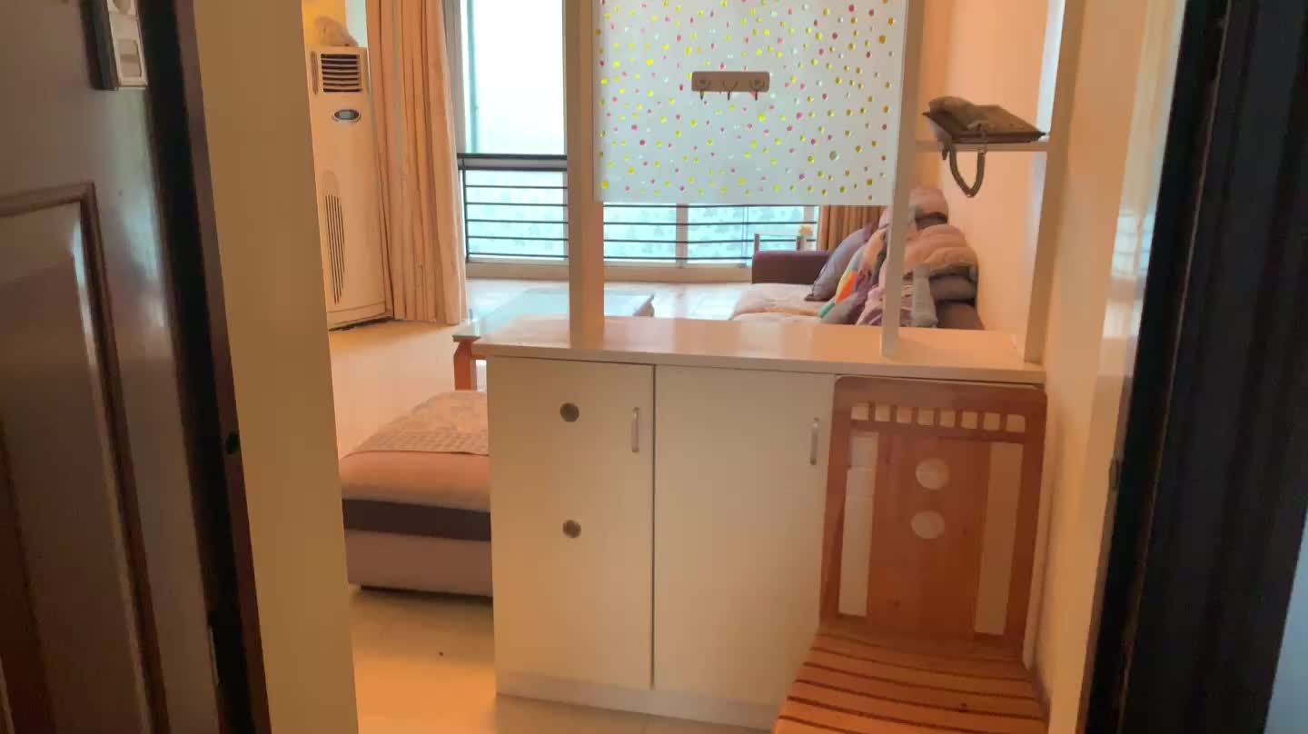 瀘州龍馬潭是不是有個湖居樓盤來著誰能給我大概介紹一下吶