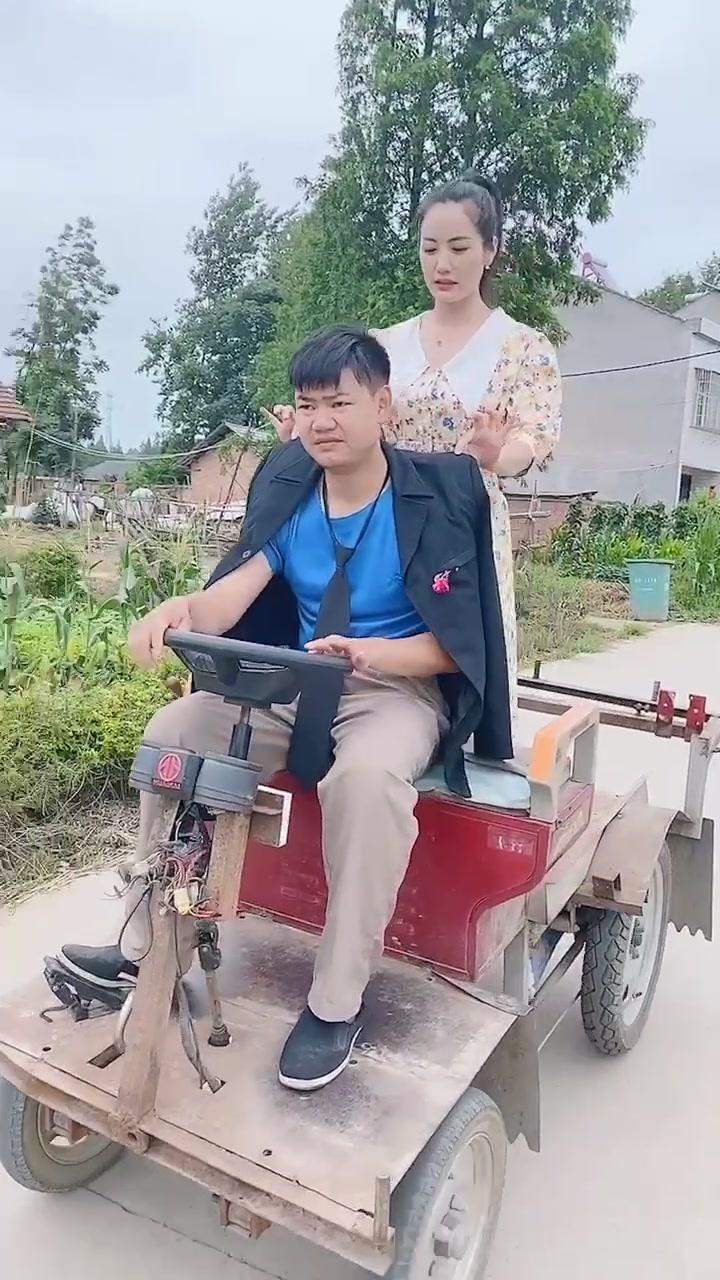 三江锅团队弯宝