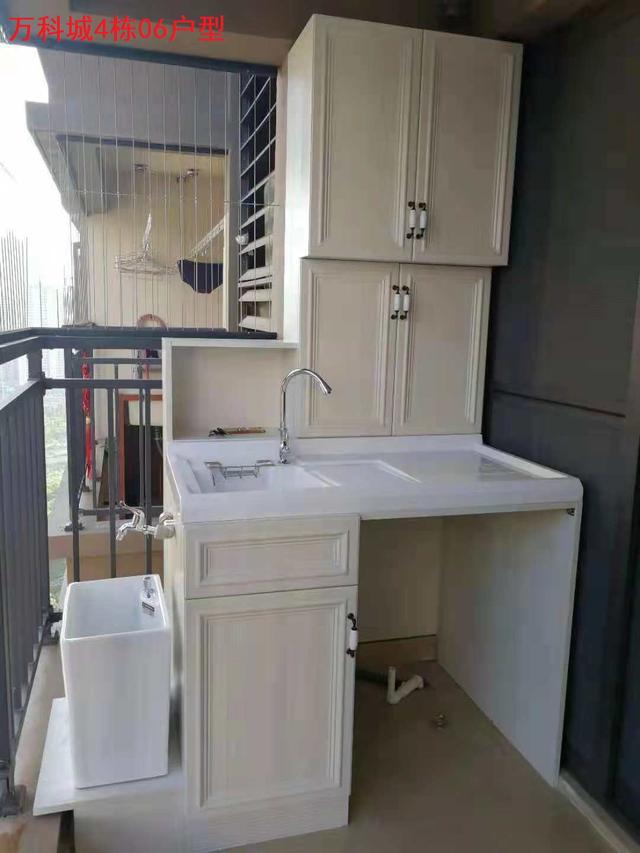 为什么现在的房子都没有了放洗衣机和摆把池的小生活阳台？