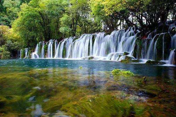 I am willing that it is a torrent 我愿意是急流-笑傲英语网