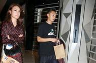 Rong Zuer denies amour, the little brother of Wang Wan's husband also is denied swim together with