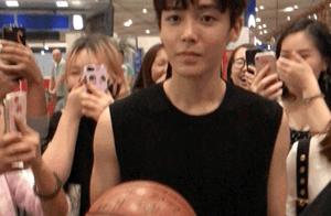 Hou Minghao airport takes a ball to be rancorred, 