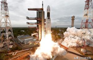 India launchs moon detector successfully, carrier 