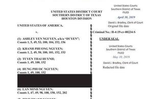 The United States is broken con big case: Holiday 