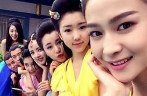 The water that recreation encircles is very deep, why a lot of people still can wade muddy water? Ne