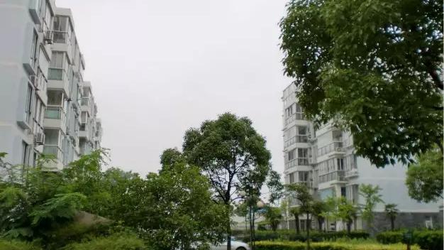 2001到2012年上海浦東房價最高時多少錢一平方?