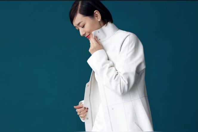 怎样化妆可使瘦脸显胖？