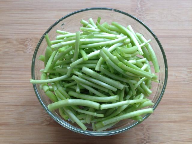 它既是药又是餐桌上的美味，高蛋白低脂肪还是天然补钙食品