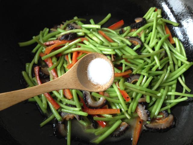 它既是藥又是餐桌上的美味，高蛋白低脂肪還是天然補(bǔ)鈣食品