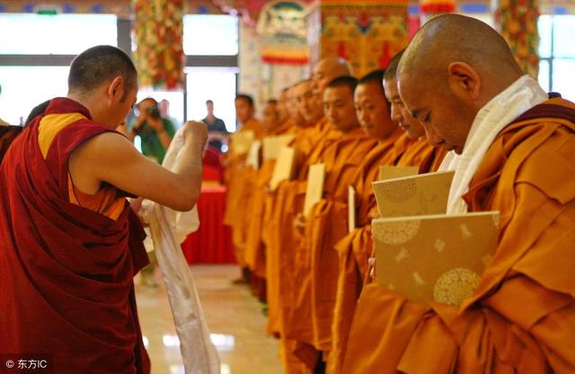 请问清朝时期西藏藏王,达赖和驻藏大臣之间都是什么关系