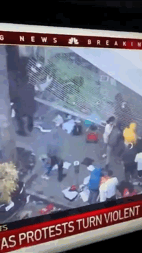 美国暴乱黑哥专抢潮流鞋店，乔丹都要急死了...