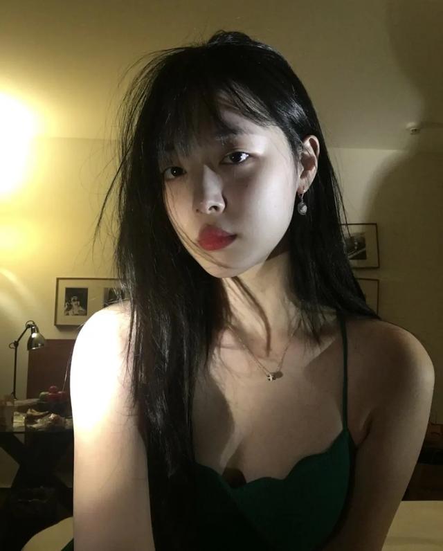 日本美少女摔跤手不堪网暴自杀，每天有上百条私信让她去死…