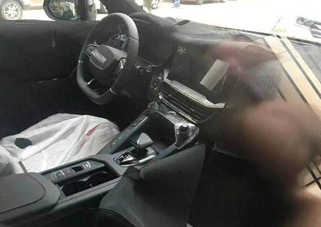 品牌最新平台打造吗，定位紧凑级SUV，领克06预告图发布