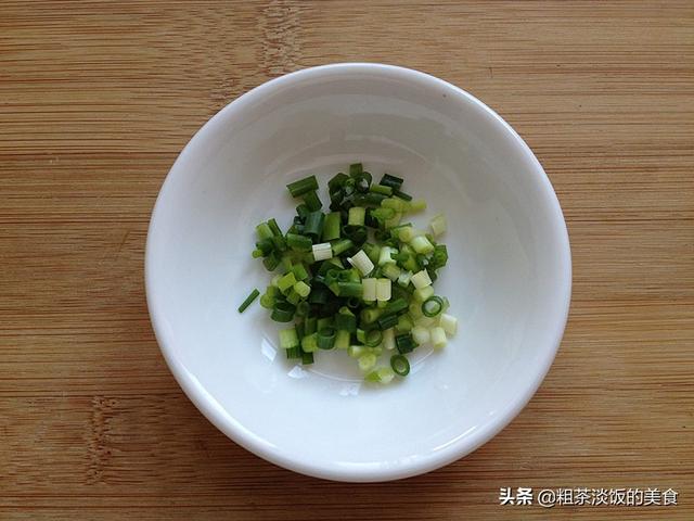 这菜就是自来鲜，被称之为素中之肉，搭配南瓜一起烧，鲜美又营养