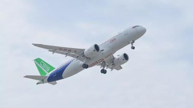 图说空港 C919客机105架机首次完成空中远距离转场飞行 国际空港信息网