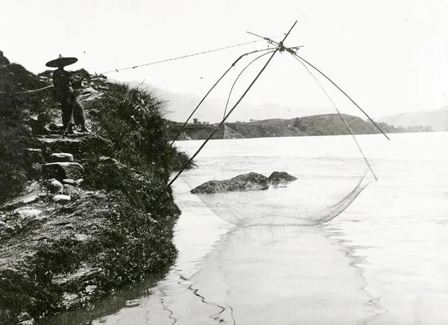 清末老照片：100多年前湖南的山水、城池和人物（组图）