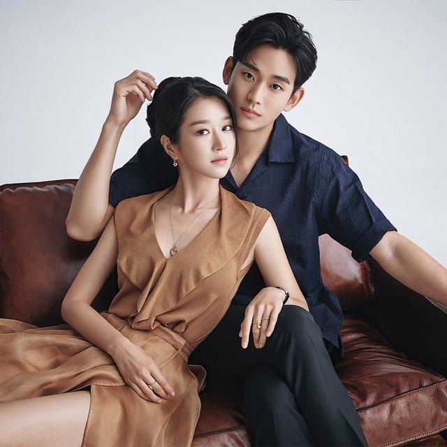 虽然是精神病但没关系金秀贤徐睿知小脸cp情侣写真公开