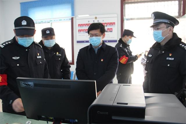 新野县委副书记县长赵红亮到新野县看守所检查指导疫情防控工作