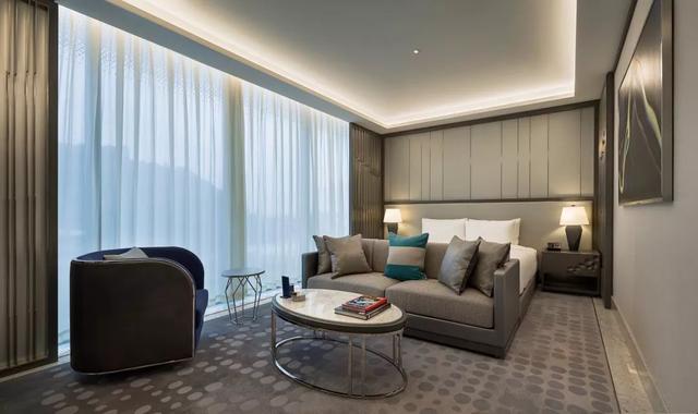 暑假出游解锁城市新玩法