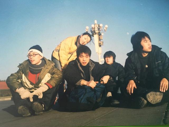 如果海子活到现在，他也会和北岛一样被骂吗？