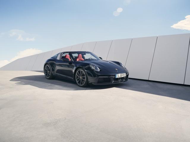 「 爱车空间 」全新保时捷911 Targa 现已在国内开启预售