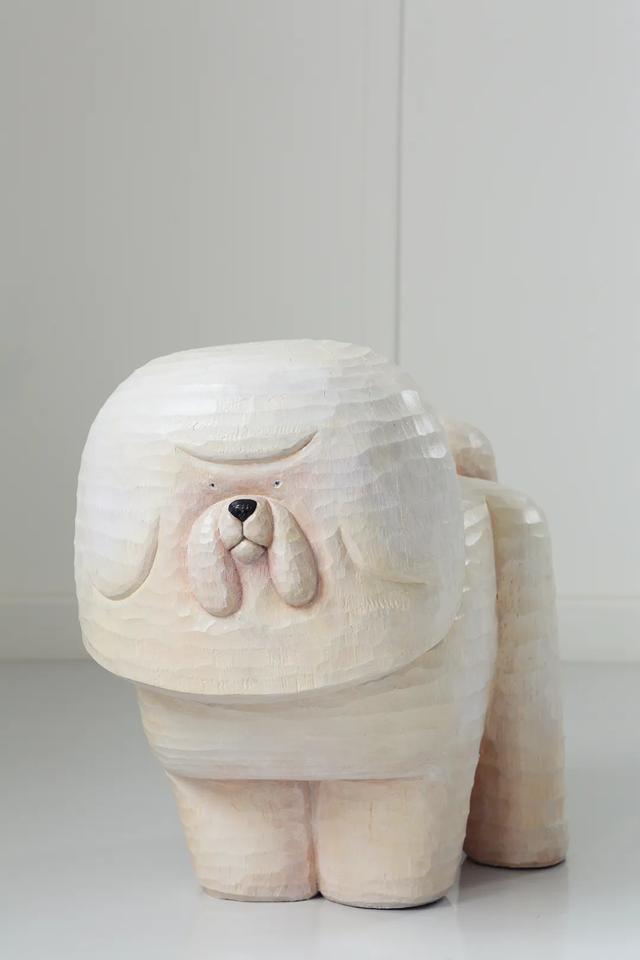 佐野美里的怪趣味动物雕塑