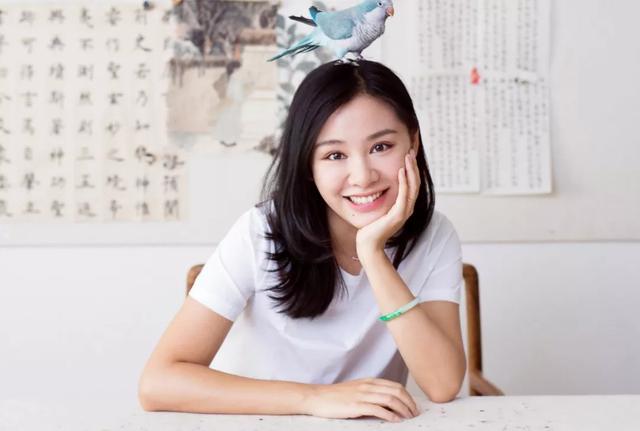 林曦央美毕业的林曦,80后大才女.