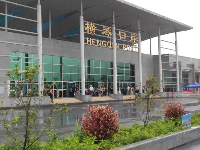 澳门人口变大_澳门人口变化图(2)