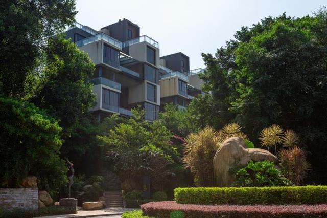 佛山狮山大学城 时代依云小镇 叠墅6380一方 联排1万 毛坯现楼