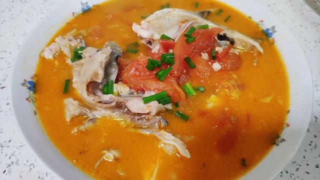 番茄鱼头汤有什么作用