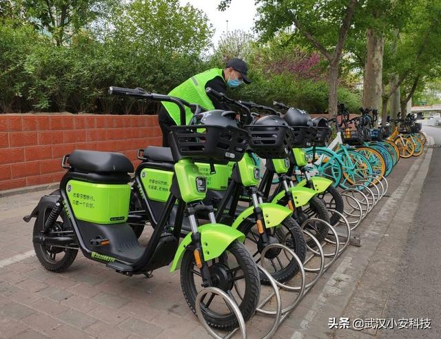 共享电单车出行：绿色便捷的城市新风尚