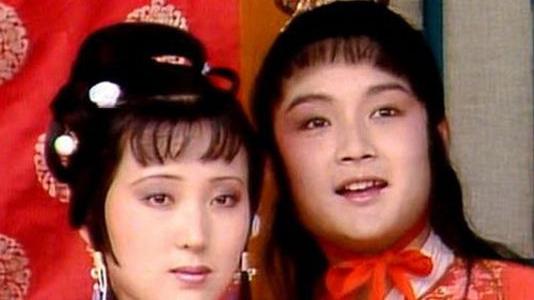 表達對女子愛慕的詩句
