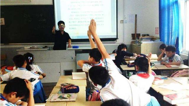 怎么才能在网上查到自己在学校的成绩