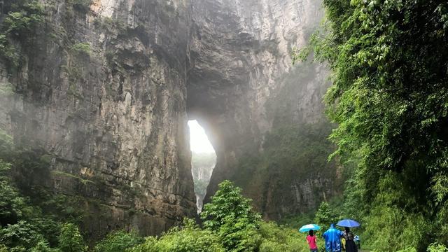 武隆天坑游记作文通用