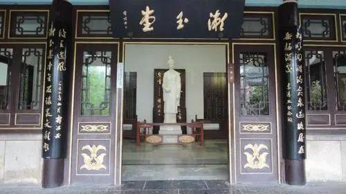 爱国主题的长篇诗歌