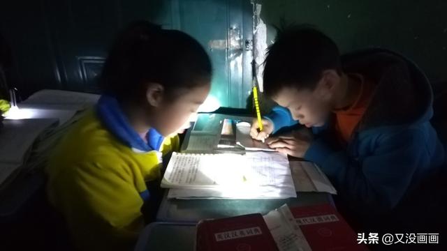 中学散学典礼学生代表发言稿精选
