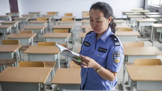 徐霞客游記寫出作者登山的行蹤