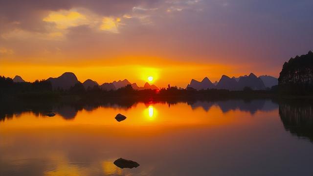 形容晚霞夕阳的诗句