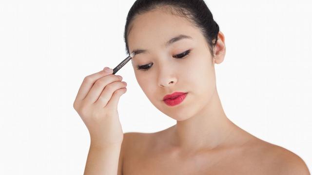 形容女子漂亮的诗句
