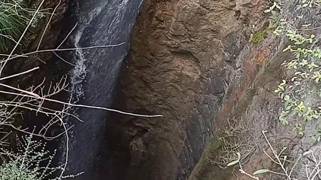 山里下雨美景诗句