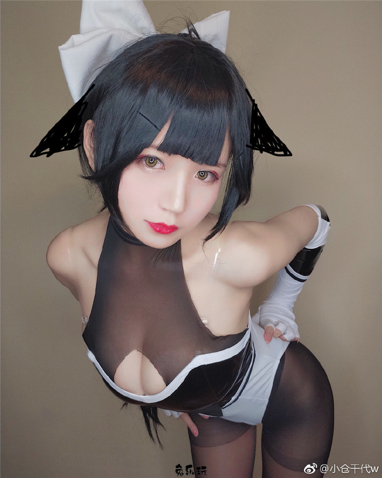 球迷的福音！微博动漫博主小仓千代w图集好胸好颜好性感！