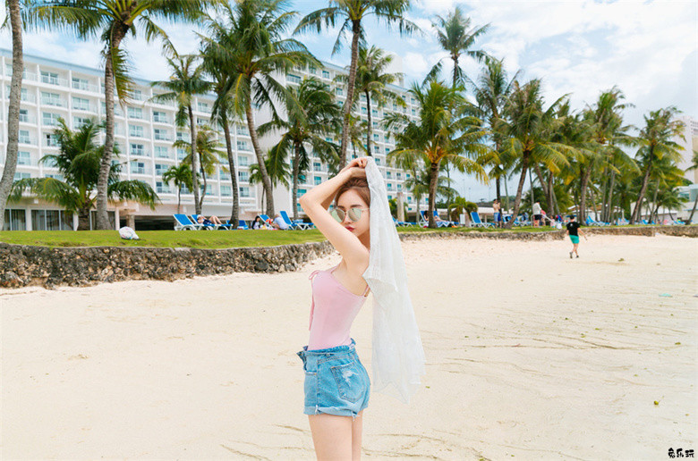 孙允珠·热带水蜜桃恋爱海沫系带泳衣