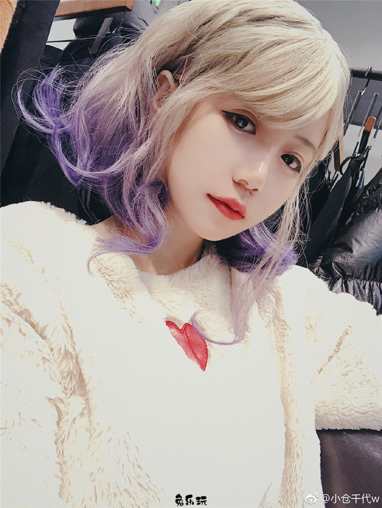 球迷的福音！微博动漫博主小仓千代w图集好胸好颜好性感！