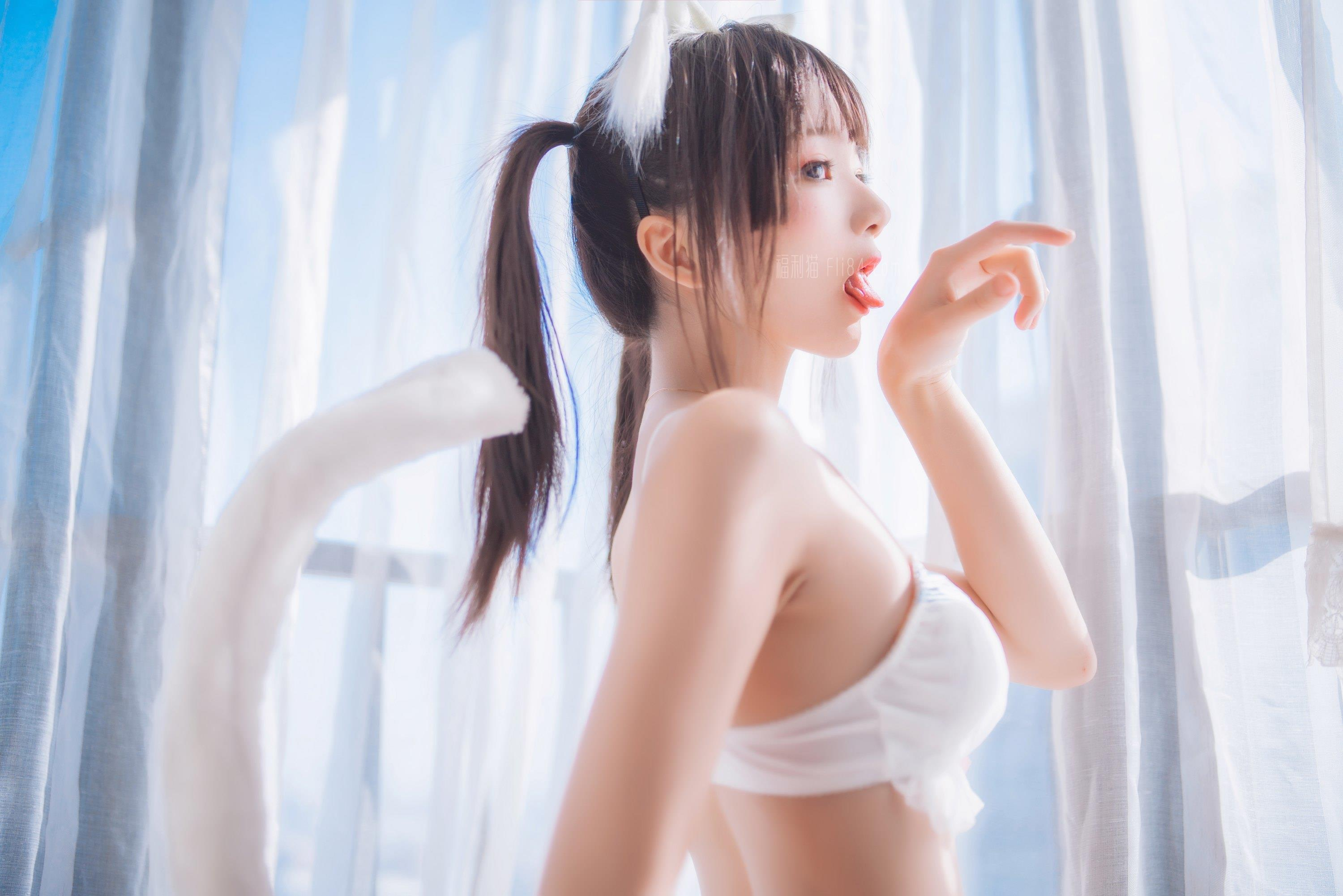 福利姬桜桃喵《一只恋爱》[44p]