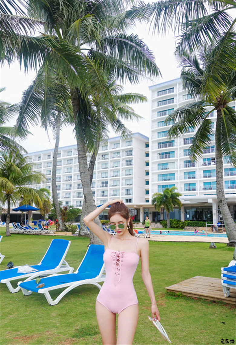 孙允珠·热带水蜜桃恋爱海沫系带泳衣